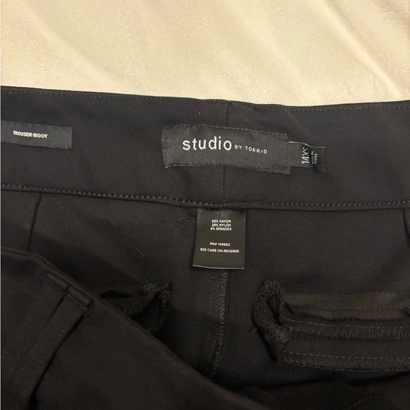 Torrid Black Straight Leg Pants with Sleek Tailored Design - Picture 5 of 6